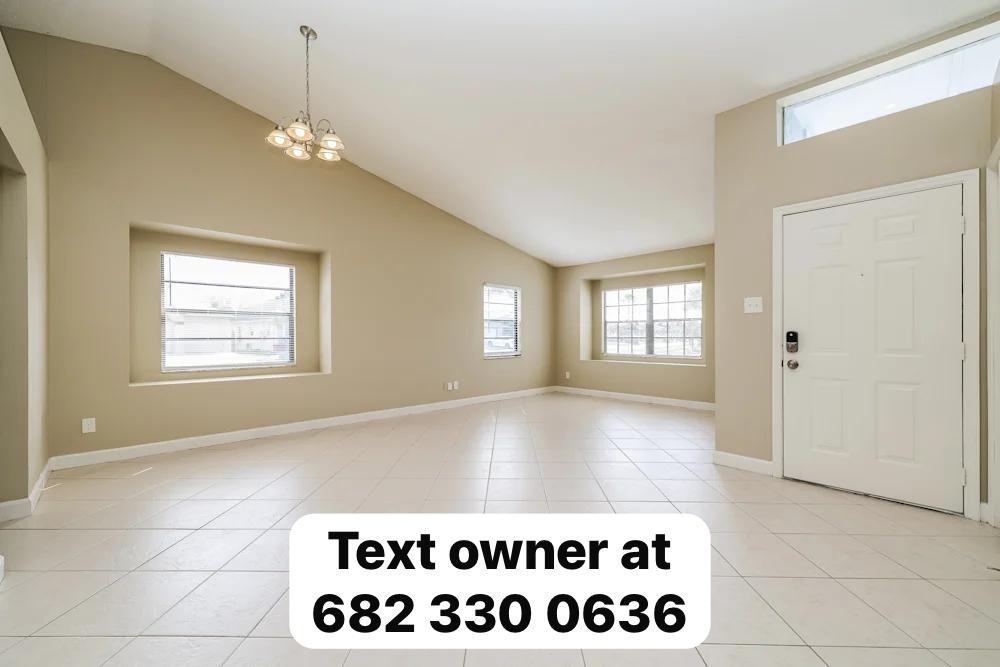 1511 Attleboro Ln #NA - Photo 3 of 9