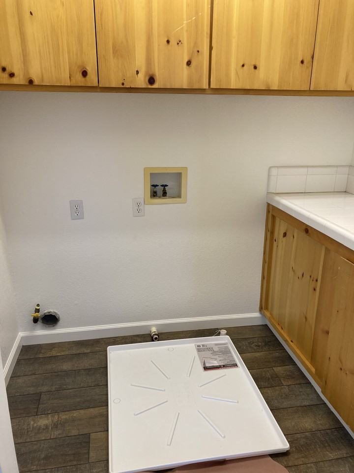 2540 Fremont St #NA - Photo 2 of 11