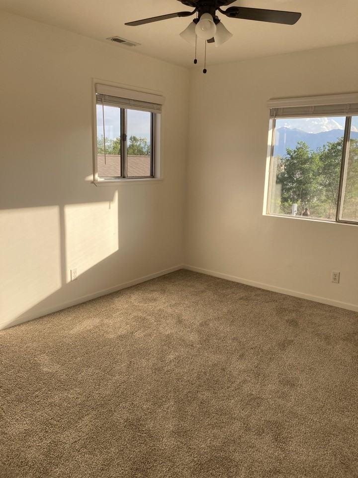 2540 Fremont St #NA - Photo 7 of 11