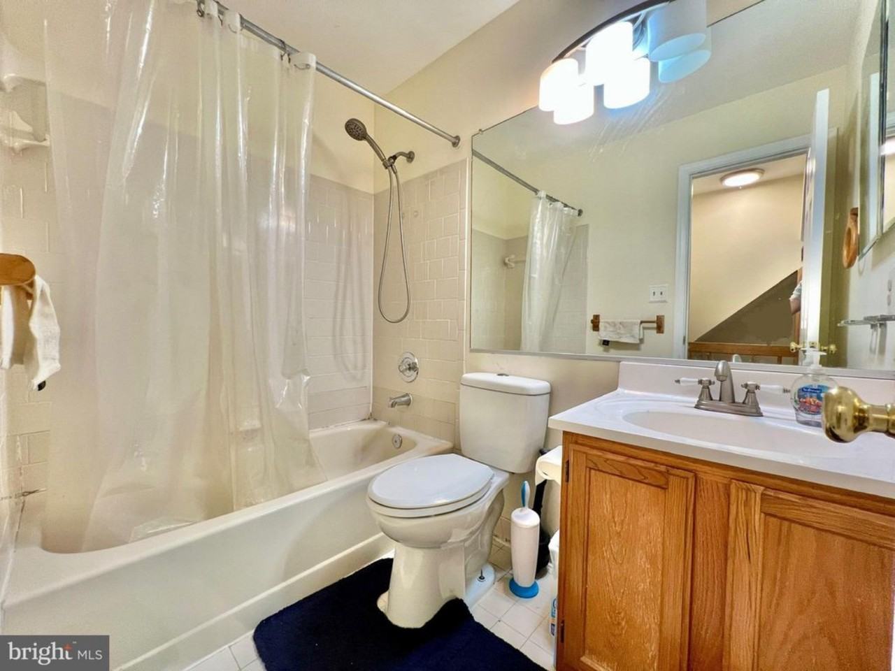 9632 Hadleigh Ct #9632 - Photo 6 of 37