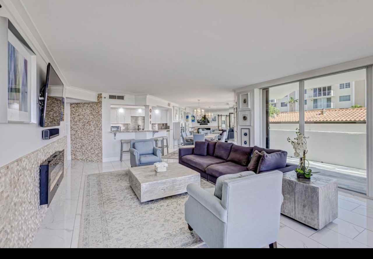 600 Ocean Dr #1A - Photo 2 of 15