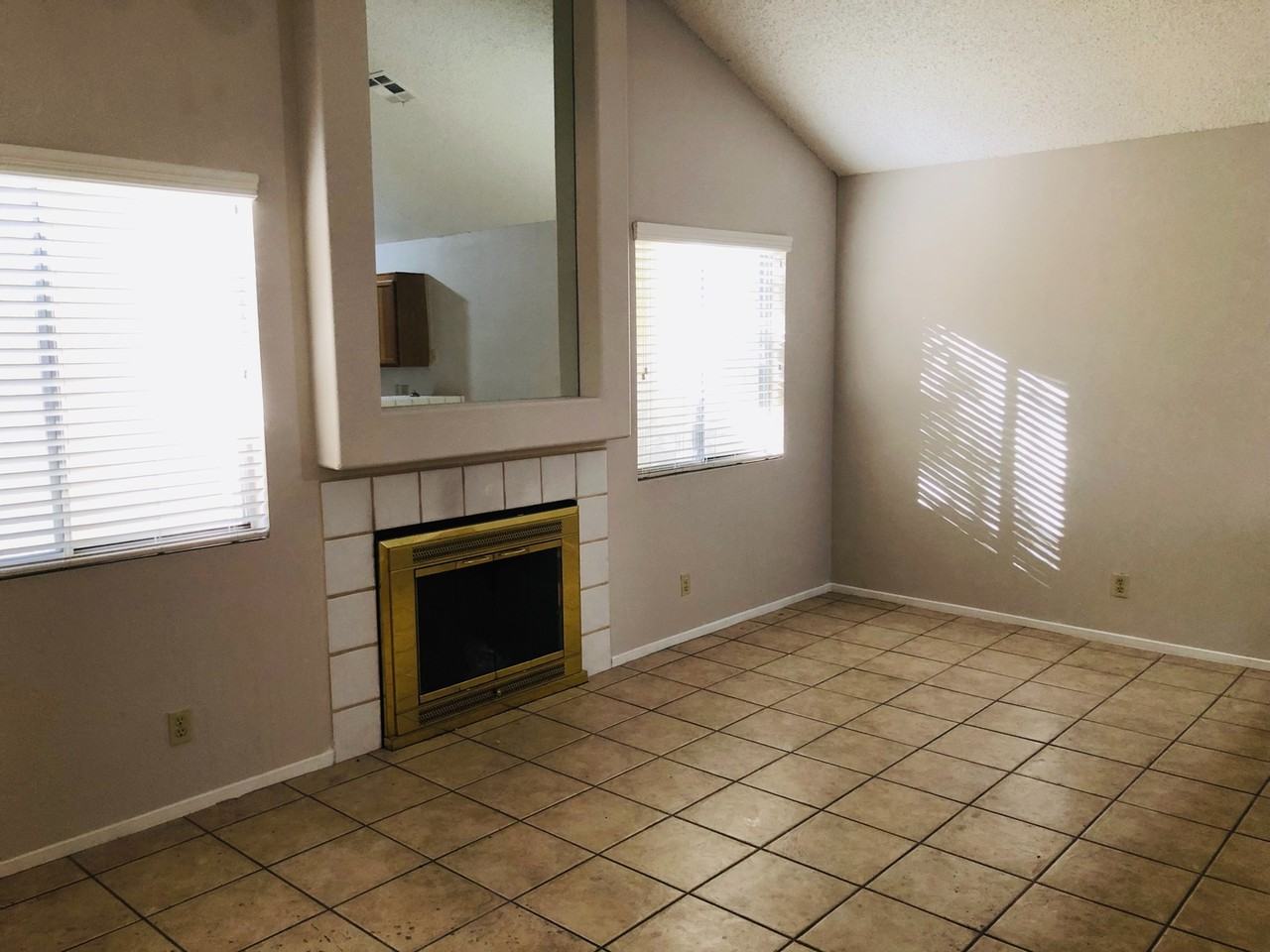 265 Aspen Knoll Dr - Photo 4 of 21