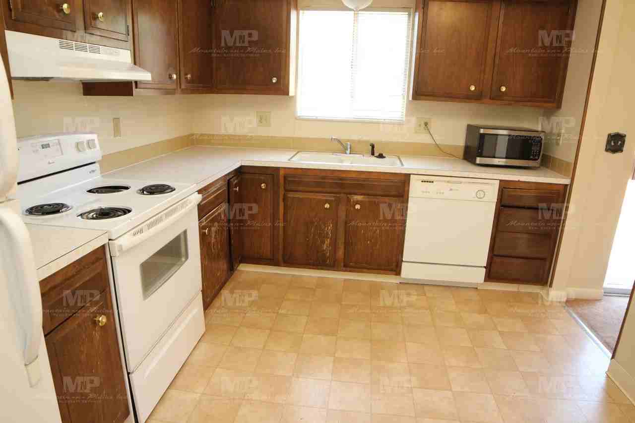 447 W Swallow Rd - Photo 4 of 19