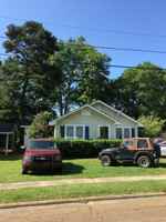 featured image of 711 W Georgia Ave