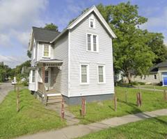 featured image of 385 Ames St