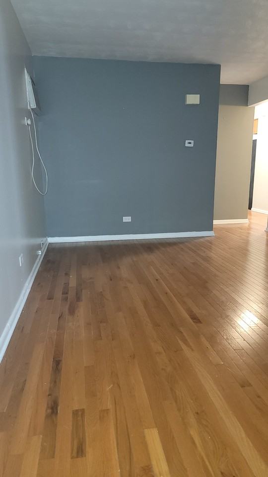 115 157th St #3 - Photo 2 of 8