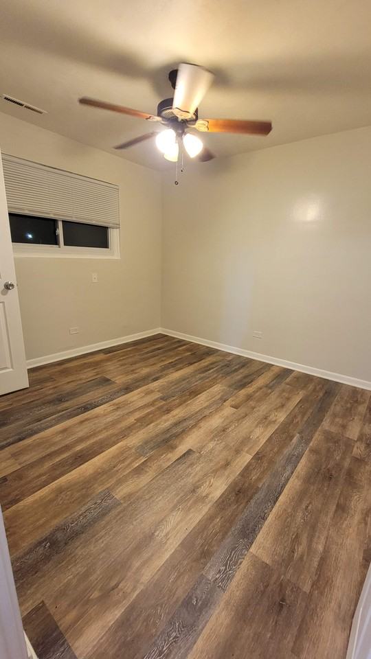 115 157th St #3 - Photo 5 of 8