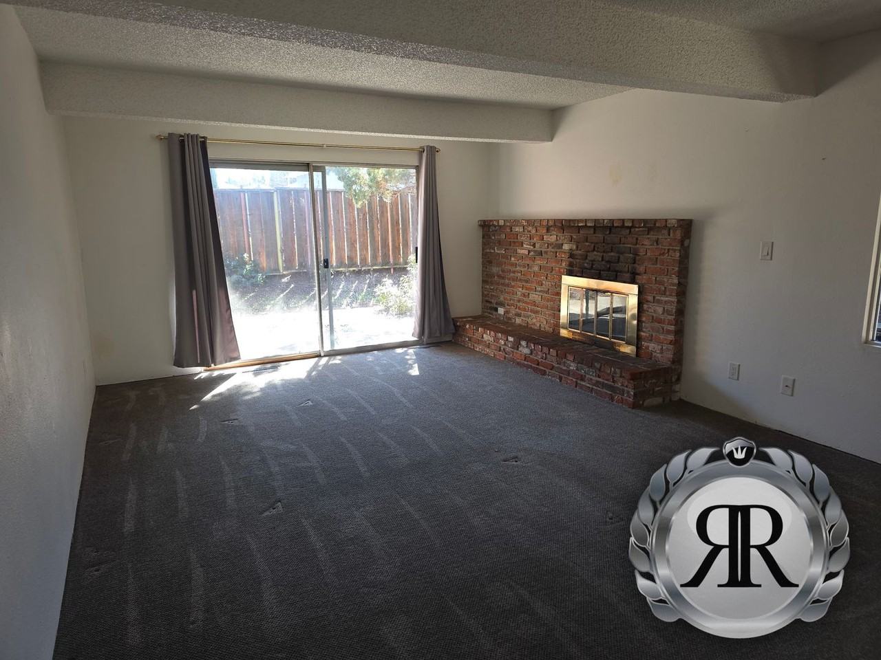 226 1/2 N 37th Ave - Photo 3 of 13