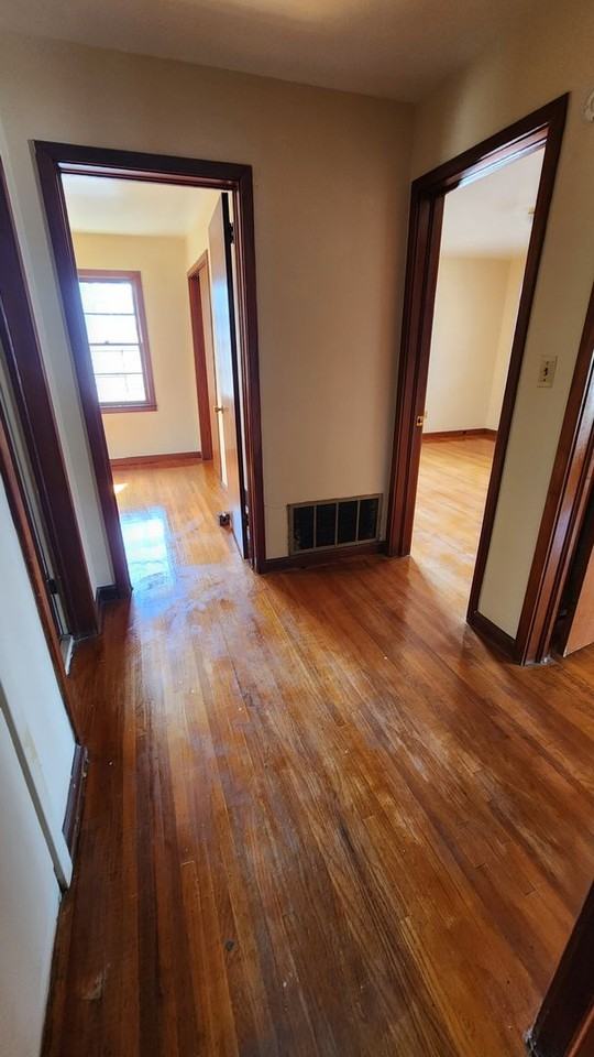 1440 Bowie Ave - Photo 7 of 18