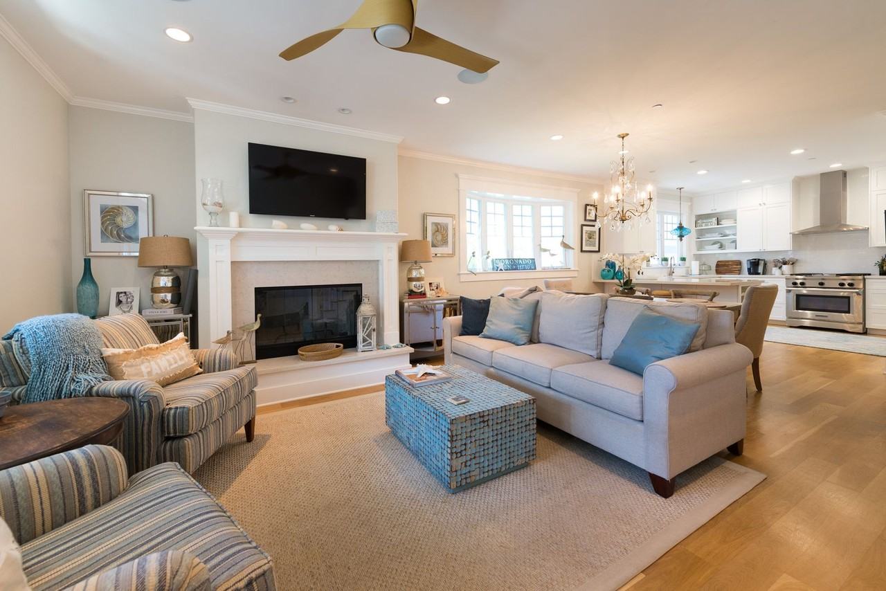 734 Olive Ave - Photo 6 of 31