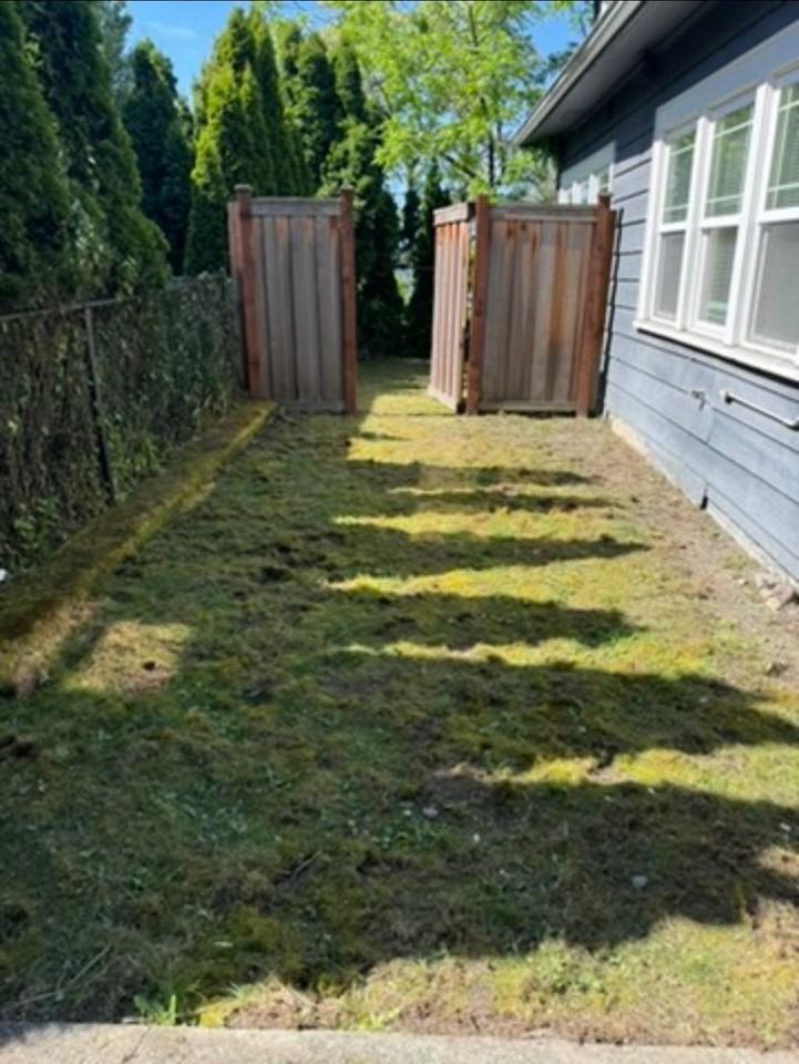 2322 E Aloha St - Photo 5 of 5