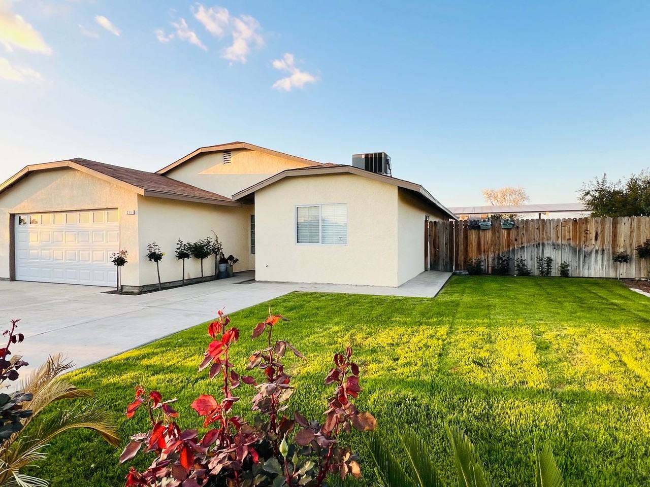 211 W 13th Ave - Photo 2 of 12