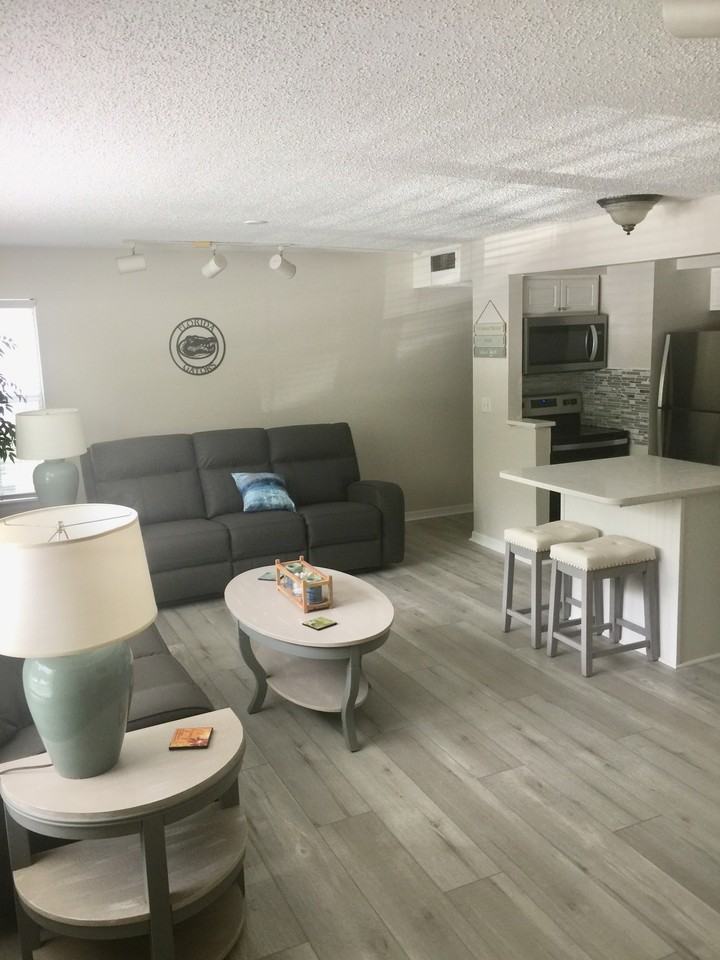 2601 SW Archer Rd G125. - 1 #1 - Photo 2 of 11