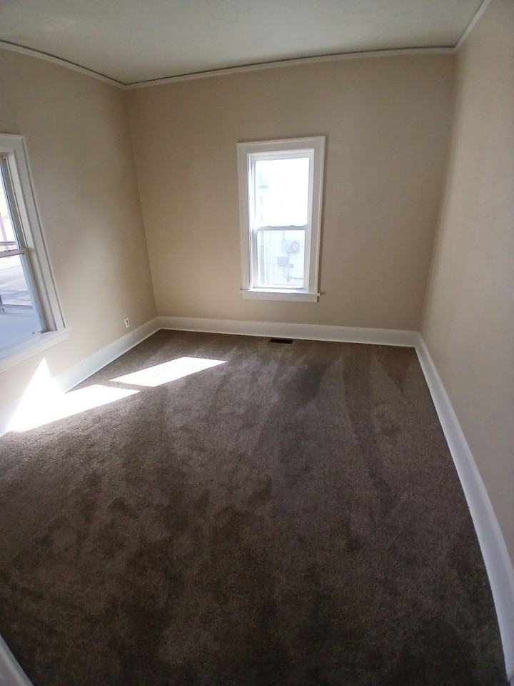 1535 West St #1 - Photo 6 of 13