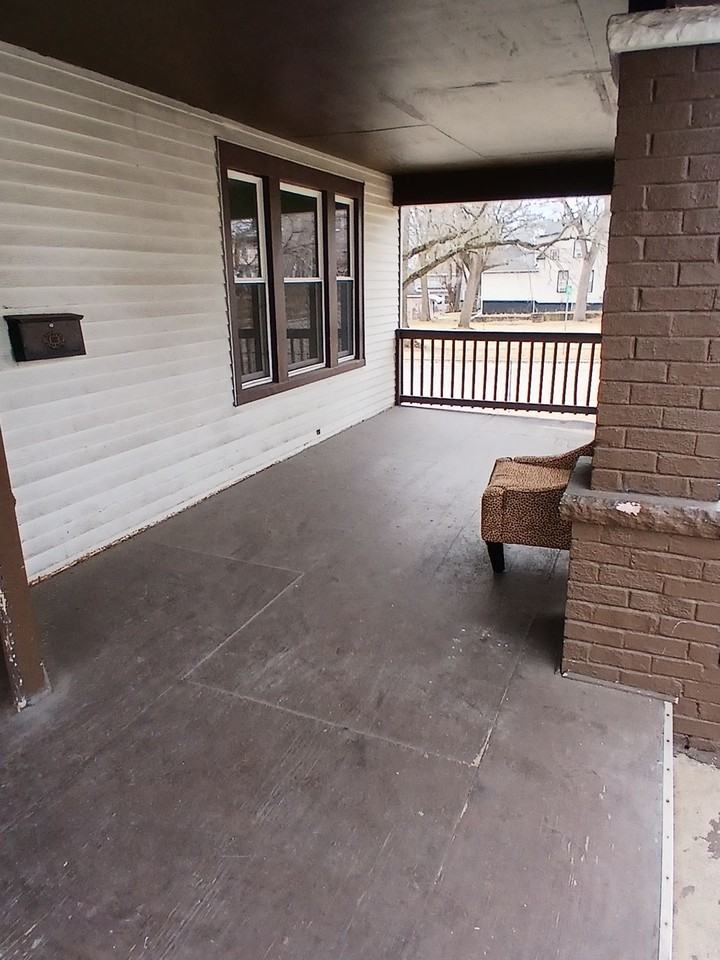 730 Ashland Ave #1 - Photo 2 of 12