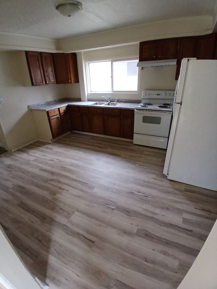 730 Ashland Ave #1 - Photo 6 of 12