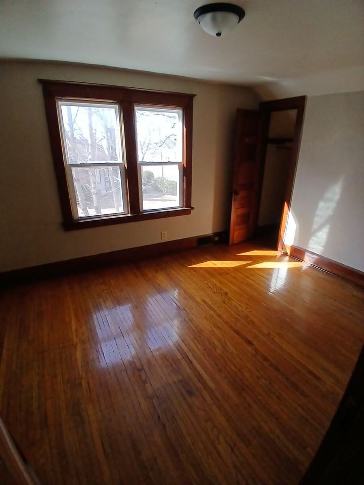 1416 Chestnut St #1 - Photo 6 of 8