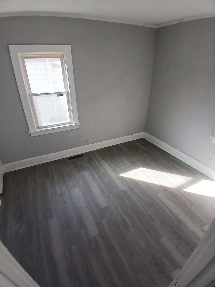 2011 School St #1 - Photo 6 of 10