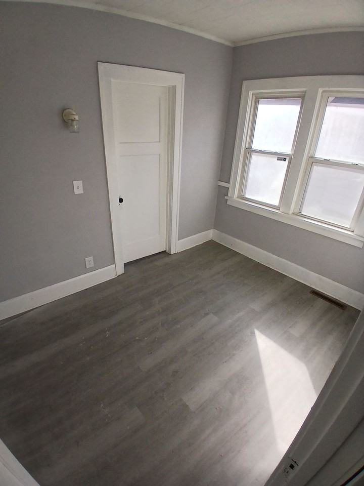 2011 School St #1 - Photo 7 of 10