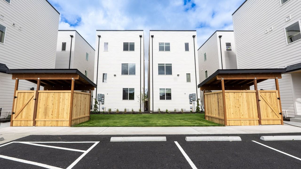 4315 S Alder - Photo 6 of 20