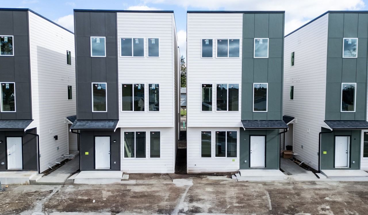 4315 S Alder - Photo 7 of 20