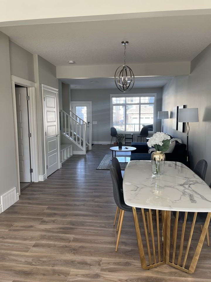 16209 31 Avenue Southwest - Photo 2 of 23