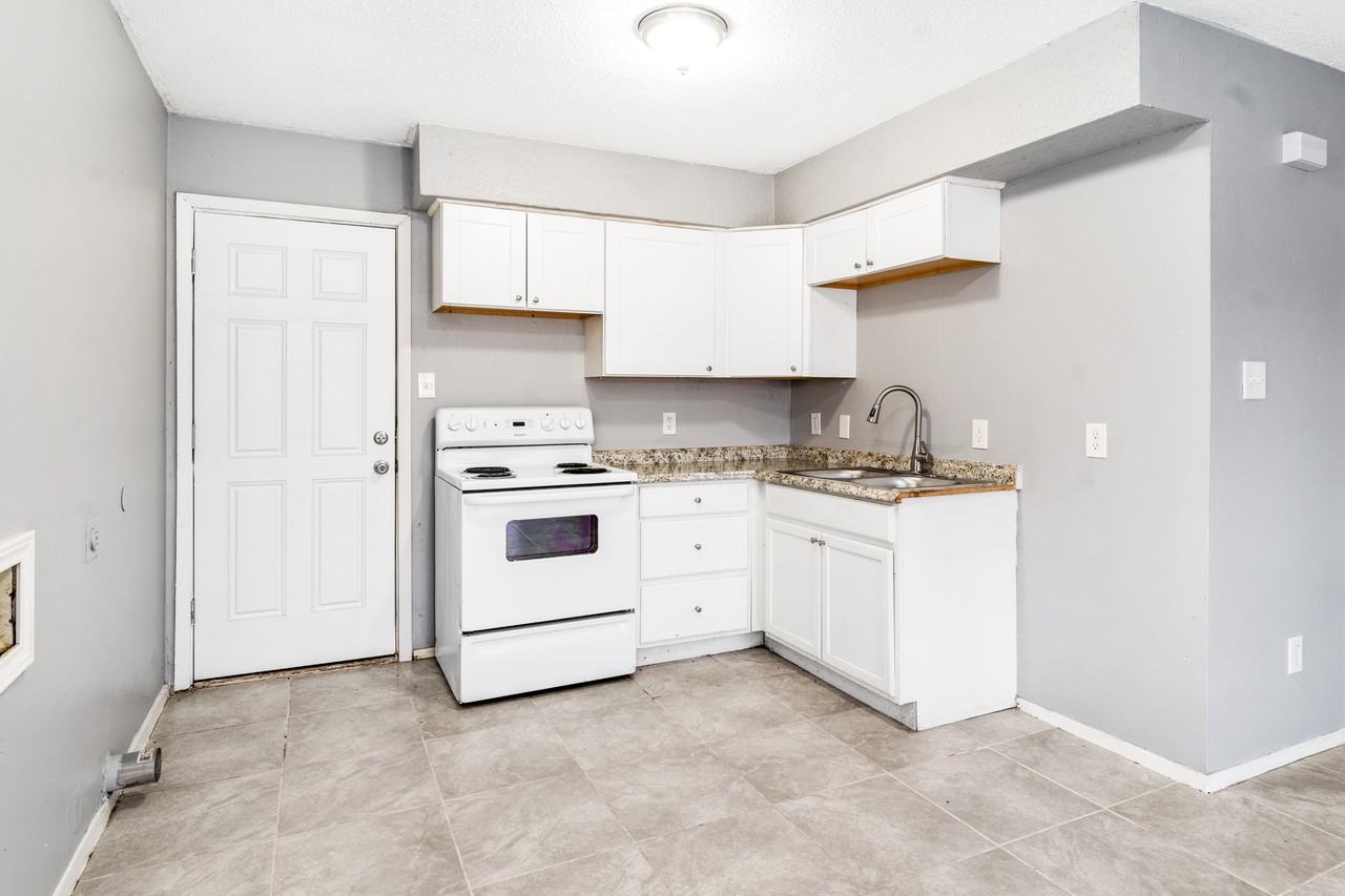 514 Frazier St #1 - Photo 6 of 27