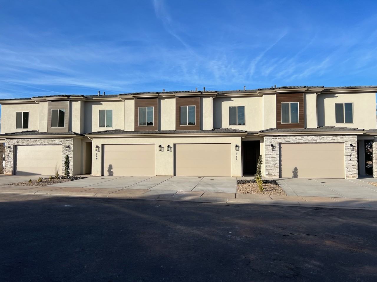 273 S 1930 W - BH - Photo 2 of 20