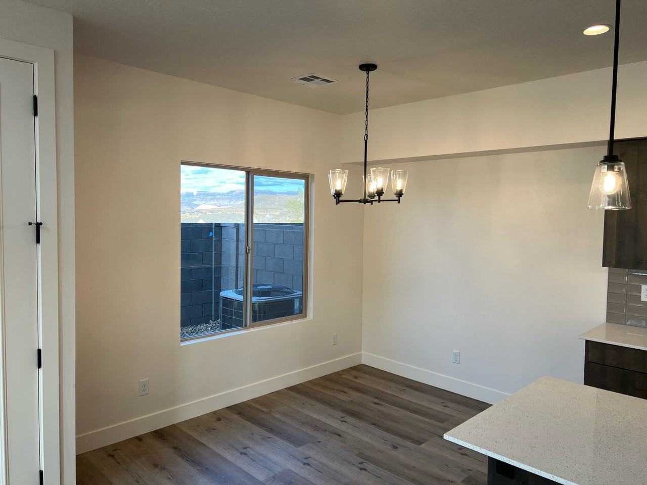 273 S 1930 W - BH - Photo 7 of 20