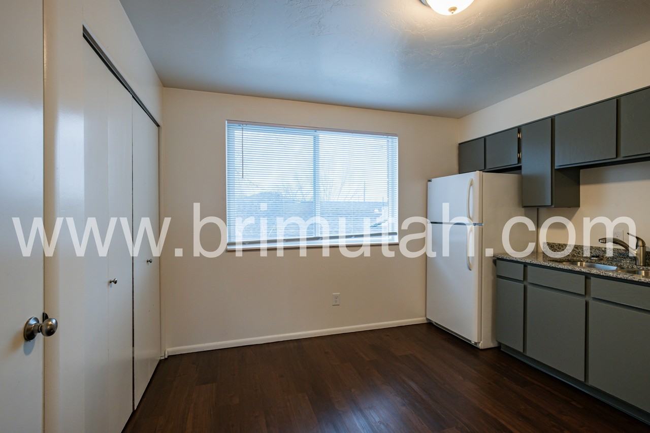 4727 South 1300 East - Peterson - Photo 3 of 11