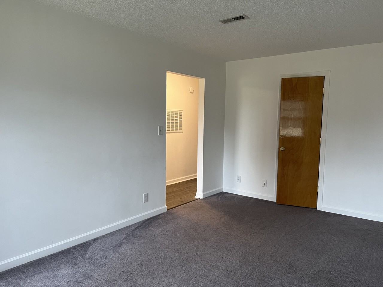 144 Mason Street - Photo 3 of 10