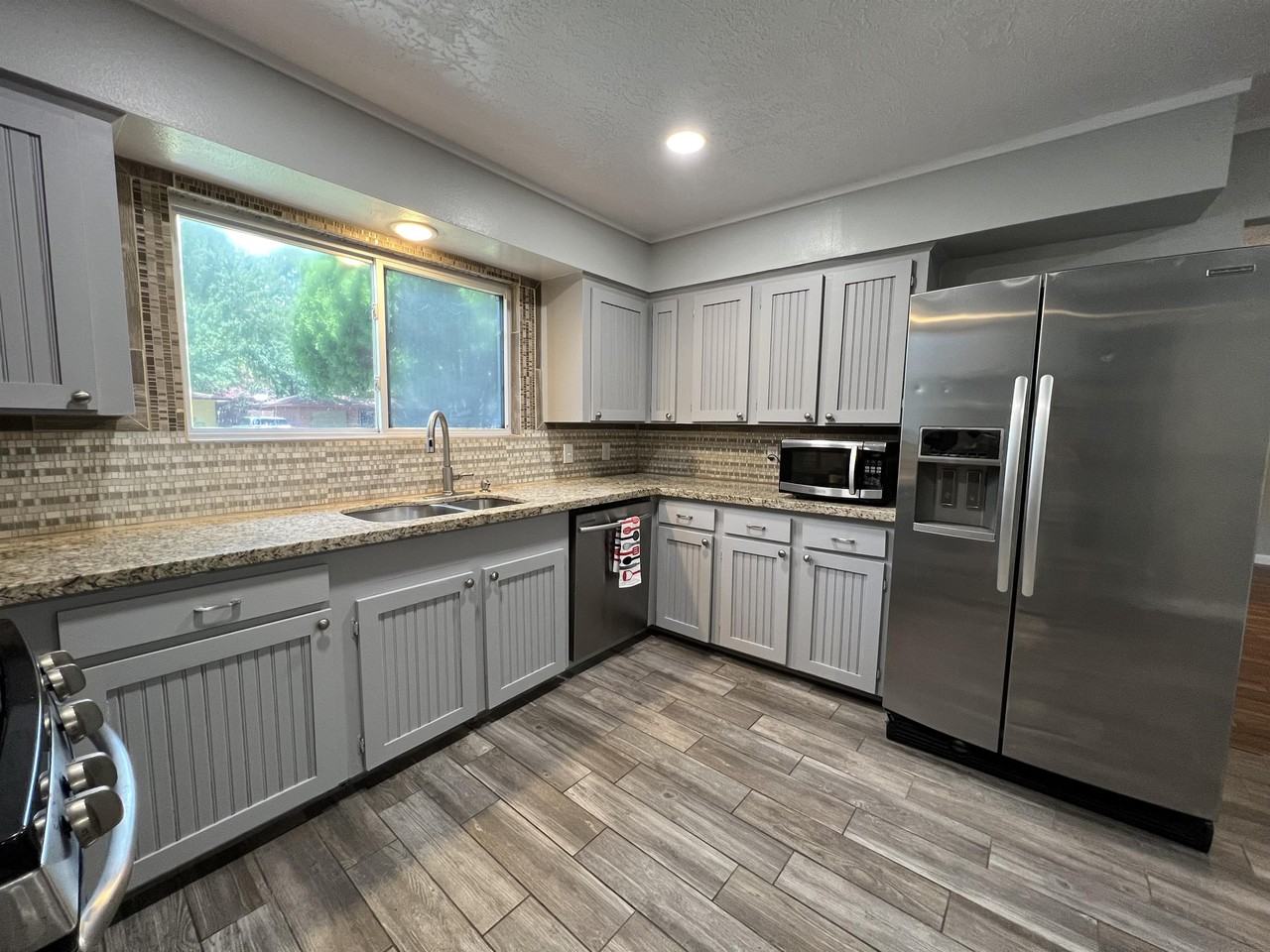 6347 Limestone St #1 - Photo 5 of 6