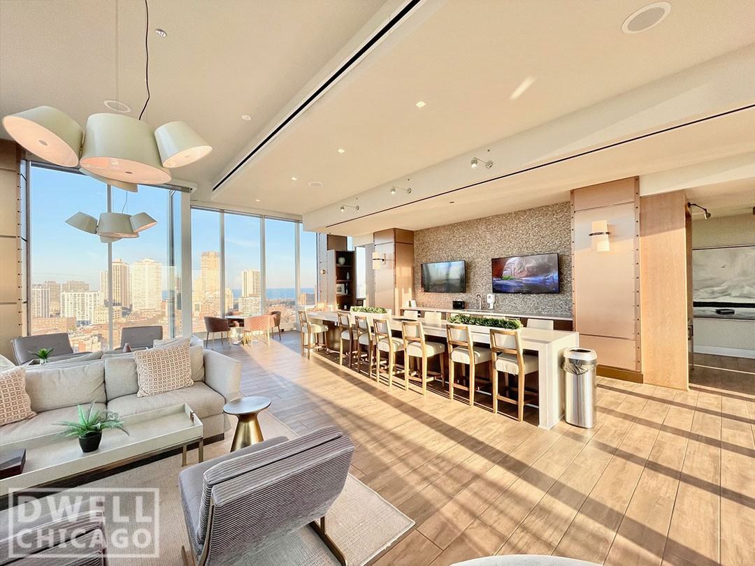 W Webster Ave & N Burling St #902 - Photo 6 of 12