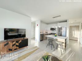 featured image of W Webster Ave & N Burling St #1515