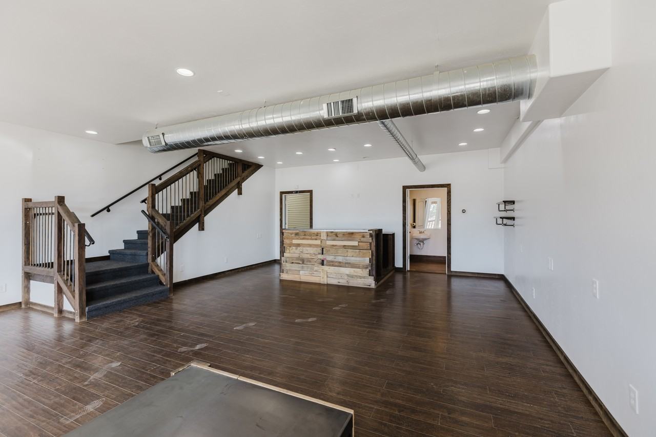 2147 Eagle Dr #ALL - Photo 5 of 18