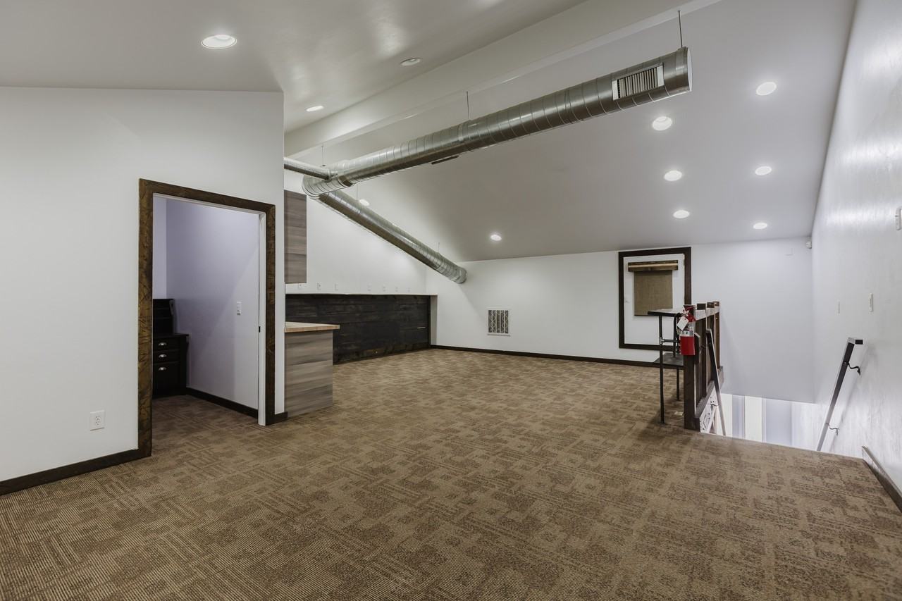 2147 Eagle Dr #ALL - Photo 6 of 18