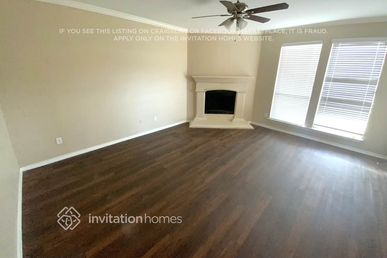 1225 Spanish Moss Dr - Photo 2 of 19