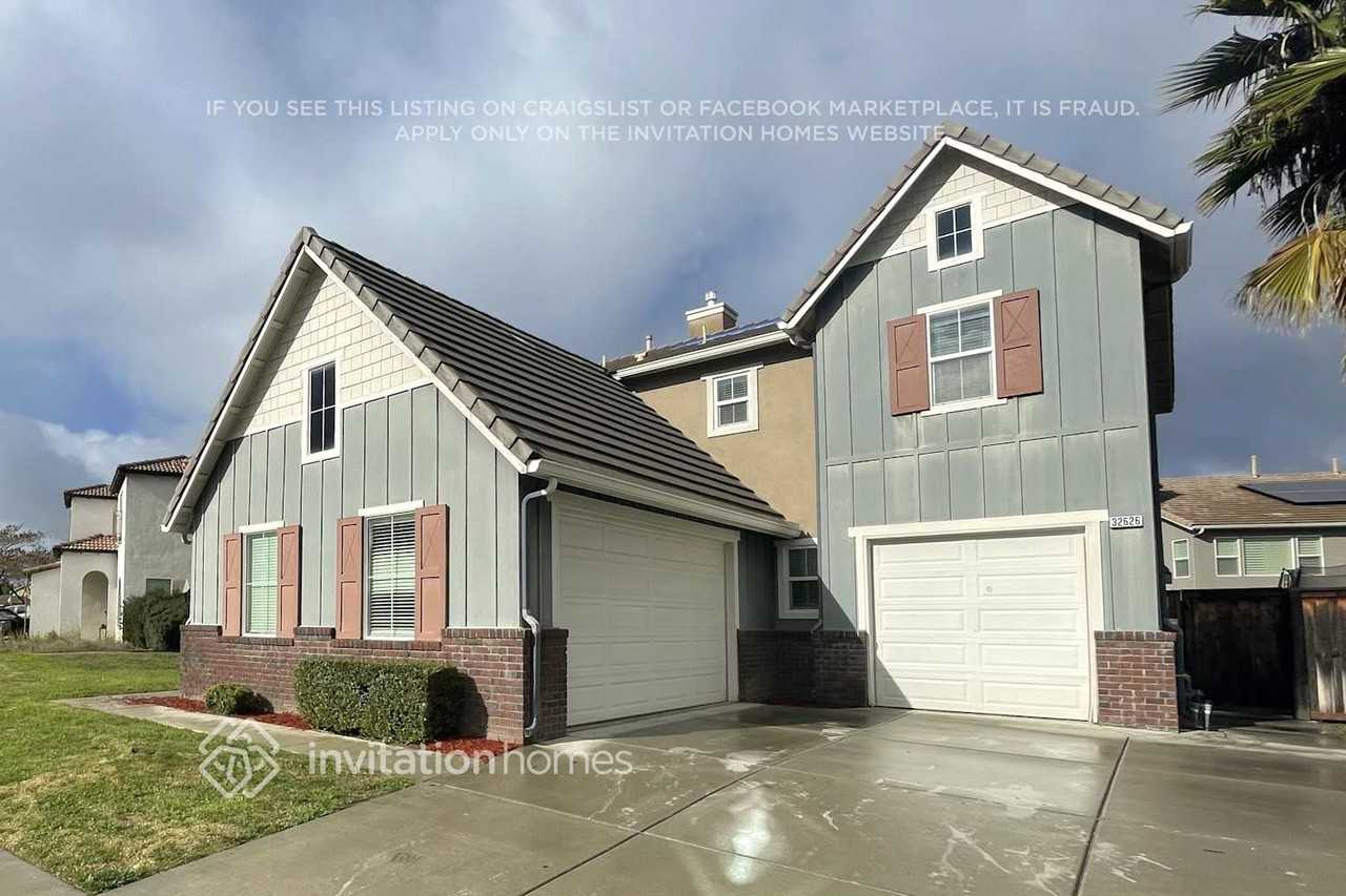 32626 Spun Cotton Dr - Photo 2 of 17