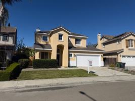 featured image of 2829 Hawkins Ln #1