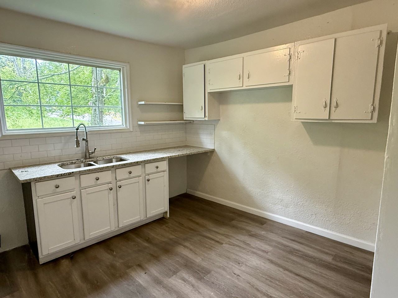 7312 Naples Ave #1 - Photo 4 of 12