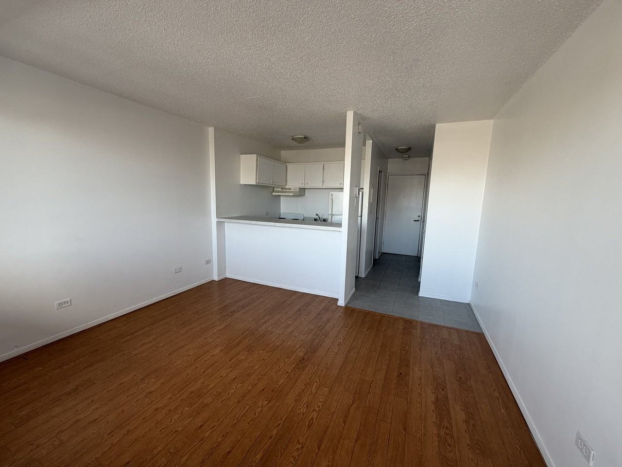 150 Av Dorval - Photo 4 of 4