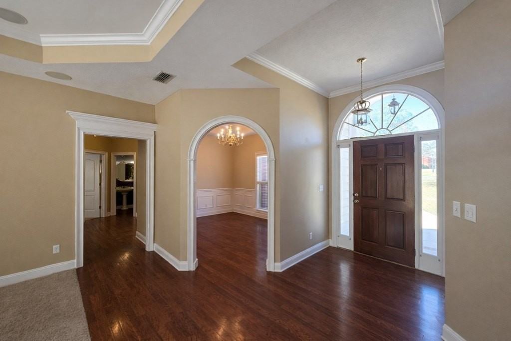 252 Winnstead Dr - Photo 4 of 27