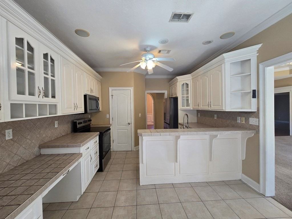 252 Winnstead Dr - Photo 6 of 27