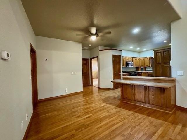 100 Ravenwood Rd #B - Photo 6 of 21