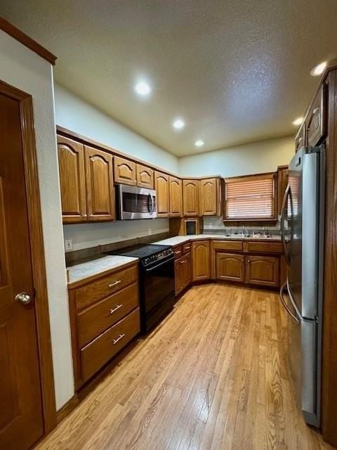 100 Ravenwood Rd #B - Photo 7 of 21