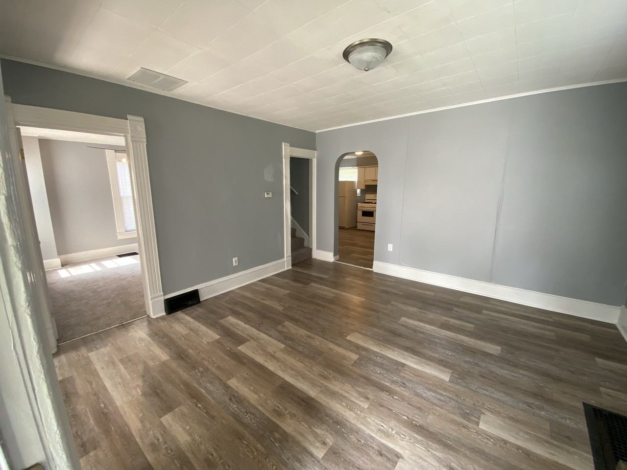 711 Highland Ave #1 - Photo 3 of 12