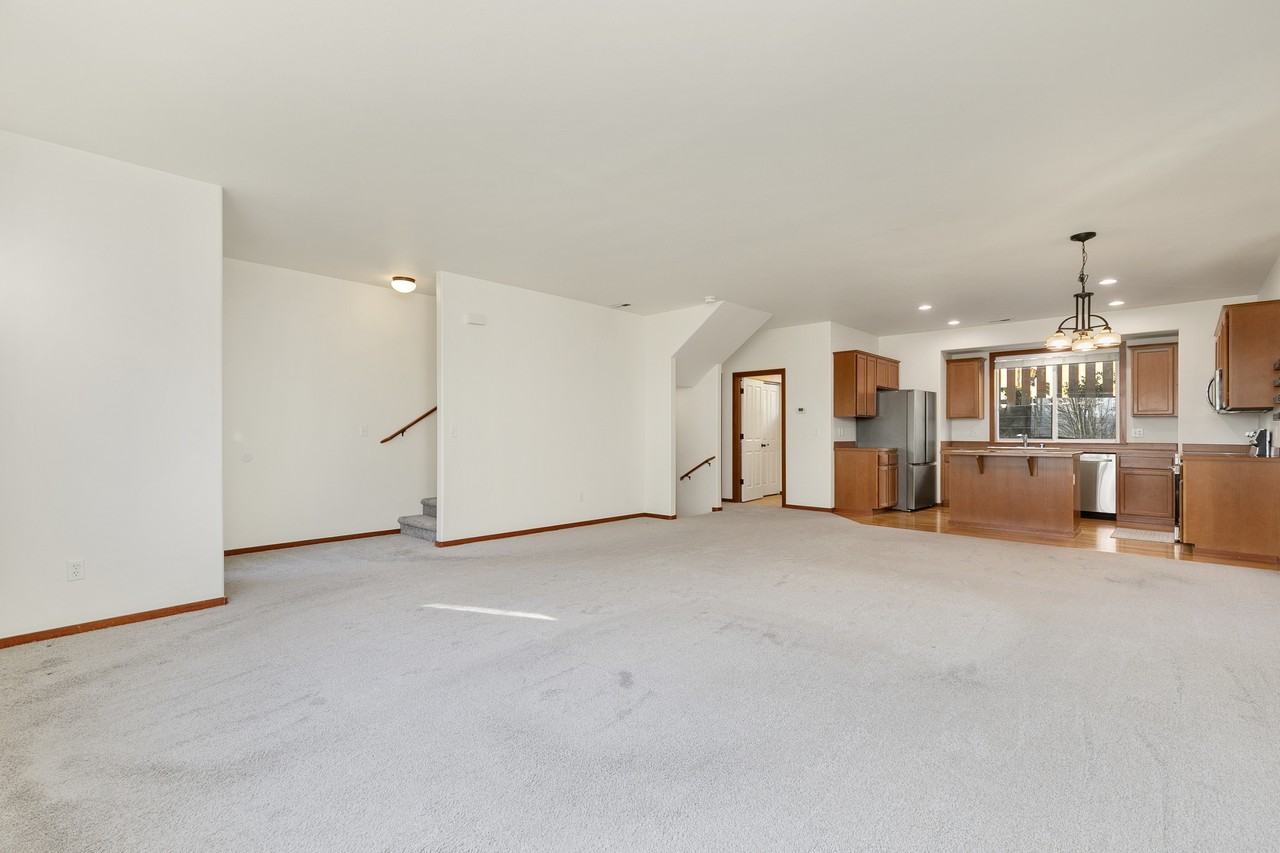 1132 Chestnut St #1 - Photo 6 of 23