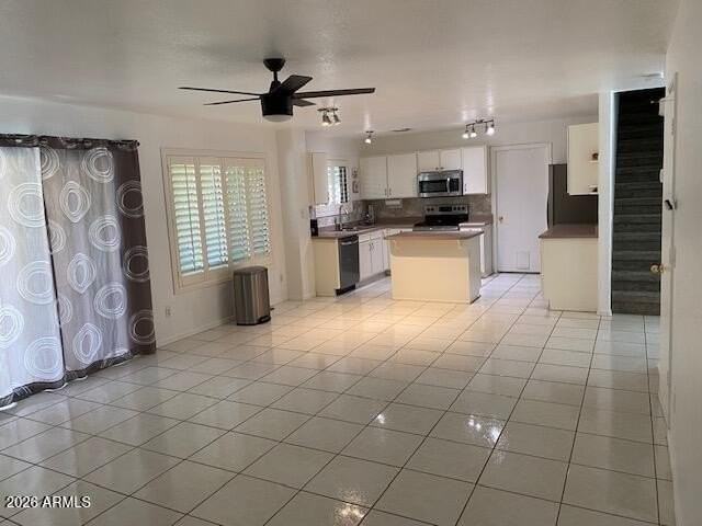 18170 N 89th Ln - Photo 4 of 23