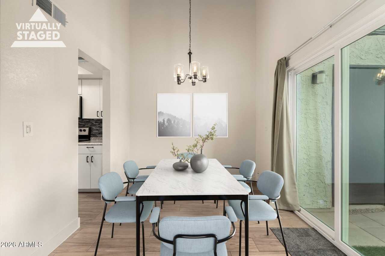 3136 N 38th St Unit 10 - Photo 2 of 34