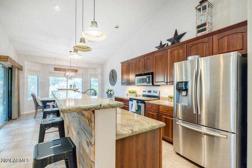 2298 E Ebony Dr - Photo 6 of 21